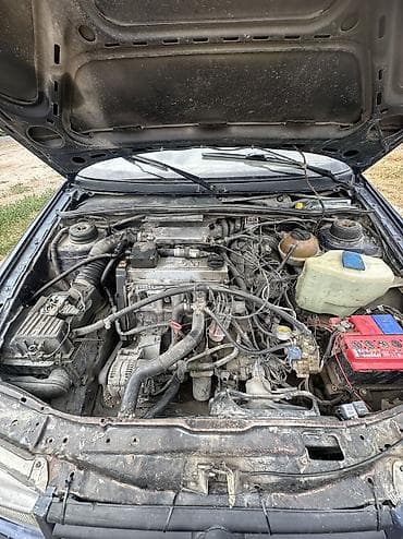 Продажа авто: Volkswagen Passat: 1994 г., 2 л, Механика, Газ, Седан — 4