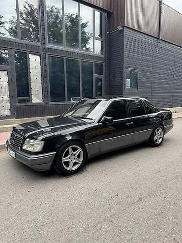 Mercedes-Benz W124: 1993 г., 2.2 л, Механика, Бензин, Седан — 1