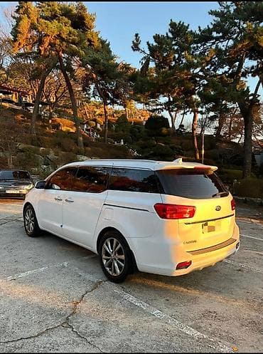 Kia Carnival: 2019 г., 2.2 л, Автомат, Дизель, Вэн/Минивэн