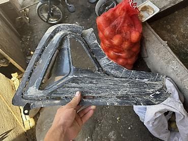 Автозапчасти: Накладка на бампер Hyundai, Б/у, Оригинал — 1