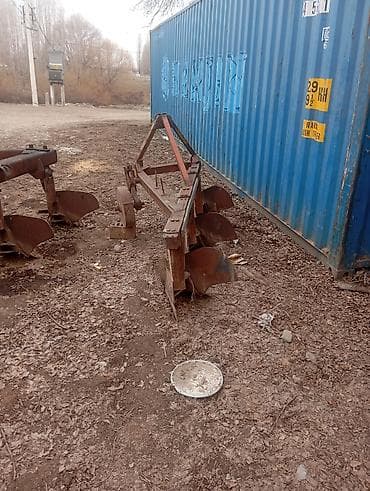 трактор куплю: Навесной оборотный плуг для трактора - Тип: навесной, трехкорпусный — 1