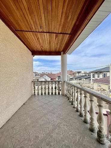 vector: 🏡 Продаётся дом 📍Локация: район Киргизии 1 ул. Он Арча 17 — 6