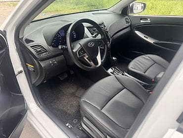 mazda 1: Hyundai Accent: 2019 г., 1.4 л, Вариатор, Бензин, Седан — 7