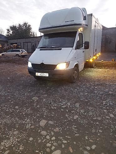 sprinter 516: Грузовик, Mercedes-Benz — 1