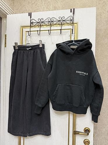 Детский мир: Классная толстовка и брючки, на весну и осень, покупали в Дубае — 1