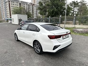 продаю жип: Kia K3: 2020 г., 1.6 л, Автомат, Бензин — 8