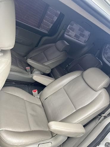 фара нексия 2: Kia Carnival: 2017 г., 2.2 л, Автомат, Дизель, Минивэн — 10