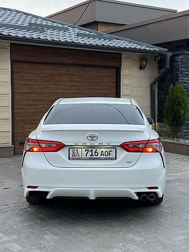 corolla 2016: Toyota Camry: 2018 г., 2.5 л, Автомат, Бензин, Седан — 10
