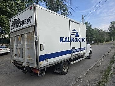 Mercedes-Benz Спринтер: 2005 г., 2.7 л, Механика, Дизель — 1