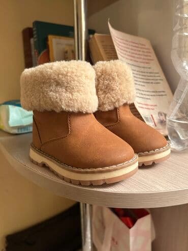 детская обувь сноубутсы: Детские зимние ботинки ZARA - Размер: 20 (маркировка на подошве) - — 2