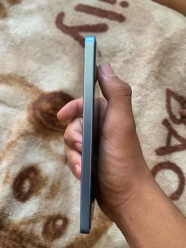 poco c55: Redmi, Redmi Note 13, Б/у, 128 ГБ, цвет - Голубой, 2 SIM — 3