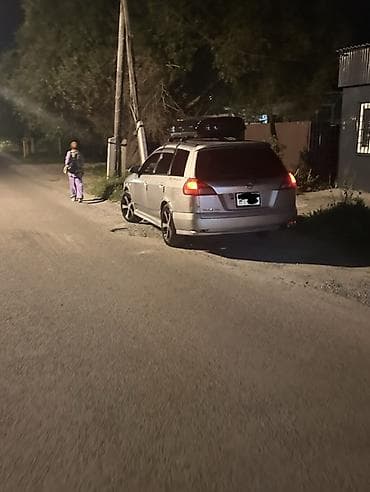 elgrand e51: Nissan Wingroad: 2003 г., 1.5 л, Автомат, Газ, Универсал — 9