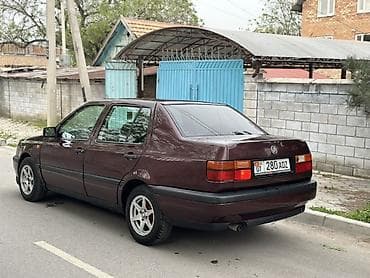 дверь венто: Volkswagen Vento: 1993 г., 1.8 л, Ручные, Бензин, Седан — 4