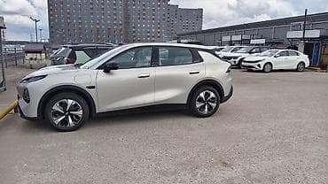 Унаа: Changan Qiyuan Q05: 2026 г., Робот, Электромобиль, Кроссовер — 1