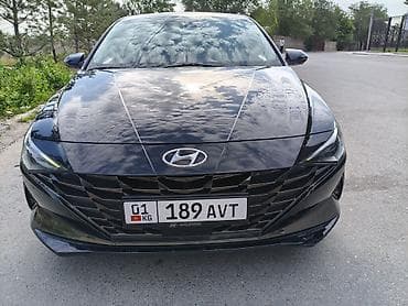 Hyundai Elantra: 2021 г., 1.6 л, Автомат, Бензин, Седан