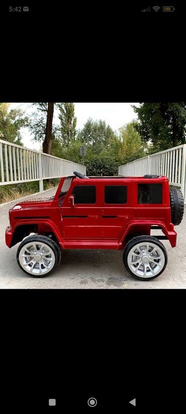 детские машины на аккумуляторе с пультом в оше: 𝙍𝙞𝙫𝙚𝙧𝙏𝙤𝙮𝙨 𝙈𝙚𝙧𝙘𝙚𝙙𝙚𝙨-𝘼𝙈𝙂 𝙂63 𝙎307 Диаметр авто (см) Длина 110 / ширина — 7