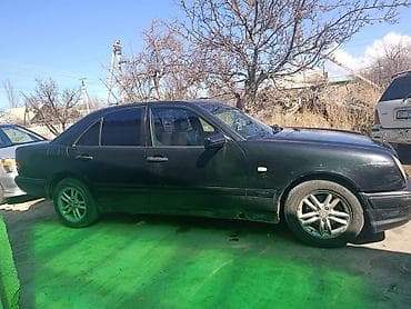 Mercedes-Benz E-Class: 1999 г., Механика, Седан