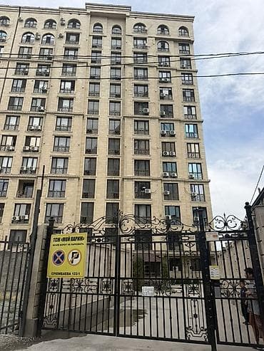 Сдаю просторную двухкомнатную квартиру 115квадратов. Жилой комплекс с