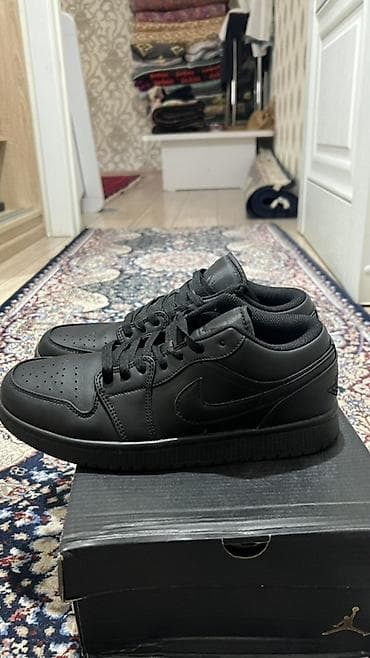 Жеке буюмдар: Air Jordan 1 Low, полностью чёрные (Triple Black) - Оригинальный — 4