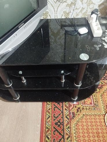 Офис эмереги: Телевизордун шкаф жана стенди, Колдонулган, Полго орнотулма, Айнек, Өзү алып кетүү, Акылуу жеткирүү, түсү - Кара — 4