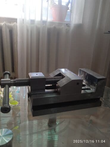 фрезер для замков: Тиски для фрезерных и слесарных работ многофункциональные мощные — 1