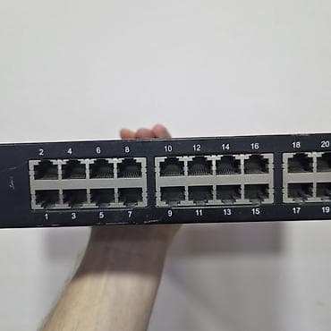 Настольные ПК и комплектующие: Коммутатор Ethernet S1924 (G2) - 24 медных порта RJ‑45 10/100/1000 — 4