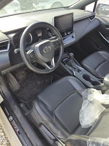 ева поли: Toyota Corolla: 2022 г., 1.8 л, Вариатор, Гибрид, Лифтбек — 4