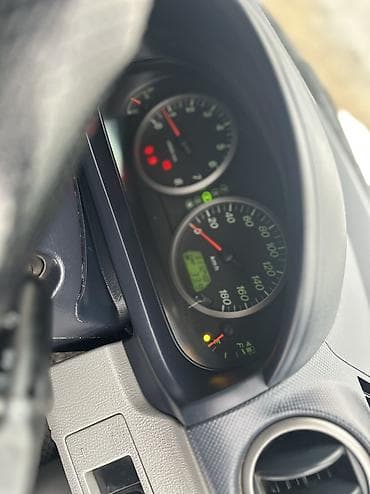 matiz 2013: Mazda Demio: 2004 г., 1.5 л, Автомат, Бензин, Хэтчбэк — 7