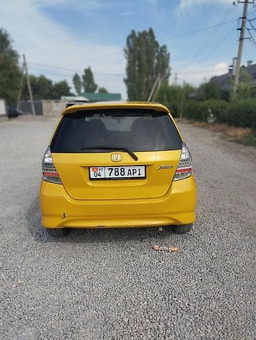 Продажа авто: Honda Jazz: 2007 г., Автомат, Бензин, Хэтчбэк — 2