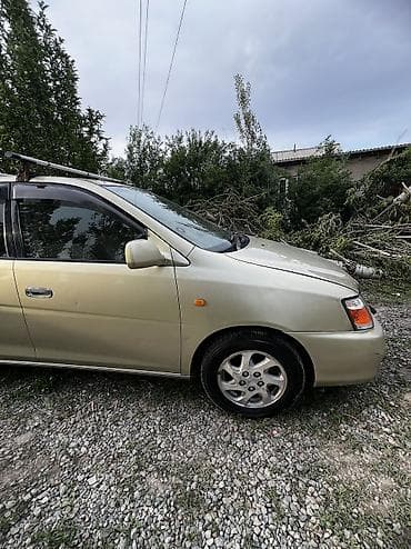 тайота гаиа: Toyota Gaia: 2003 г., 2 л, Автомат, Бензин, Универсал — 1