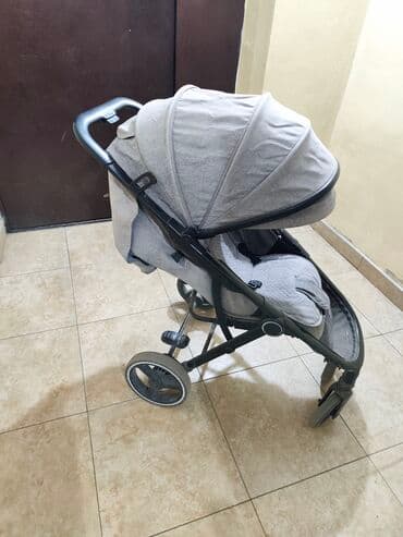 купить прогулочную коляску: Коляска, Б/у — 2