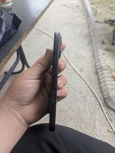 дисплей айфона: IPhone 14, Черный — 3