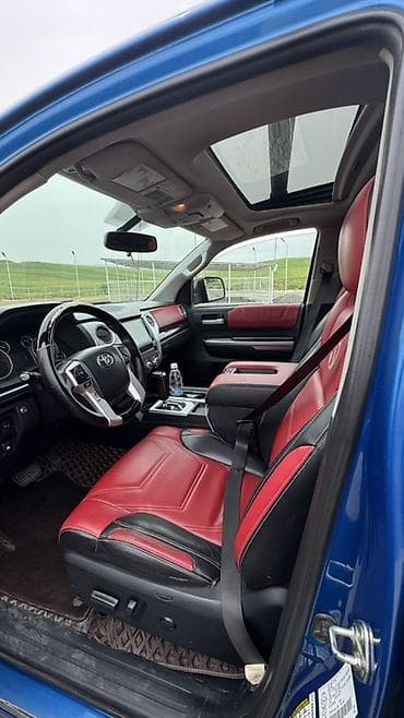 санта фе 2010: Toyota Sequoia: 2016 г., 5.7 л, Автомат, Бензин, Внедорожник — 10