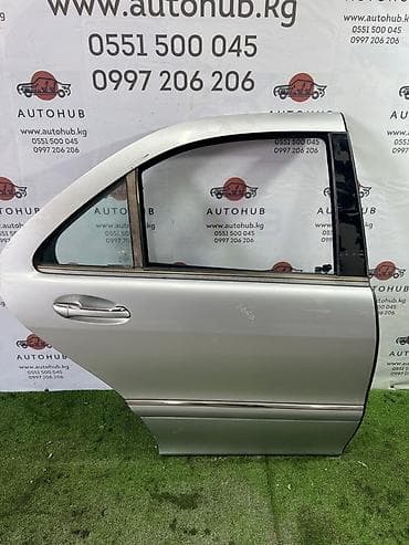 sprinter 2003: Дверь задняя правая для Mercedes-Benz S-Class W220, двигатель M112 — 1