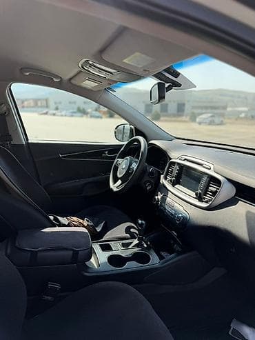 Продажа авто: Kia Sorento: 2017 г., 2.4 л, Автомат, Бензин, Кроссовер — 6