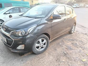 полировка стекол: Chevrolet Spark: 2019 г., 1 л, Автомат, Бензин, Хэтчбэк — 5