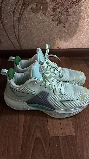 волейбольная обувь: Кроссовки для валейбольный /цвет мятный с белыми и неоново‑жёлтыми — 1
