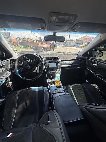 x 7: Toyota Camry: 2015 г., 2.5 л, Автомат, Гибрид, Седан — 10