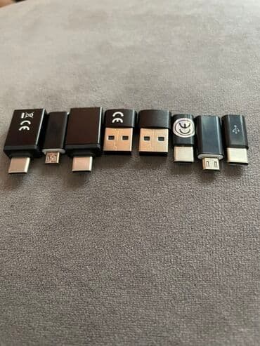 Набор из восьми универсальных USB-адаптеров различных типов