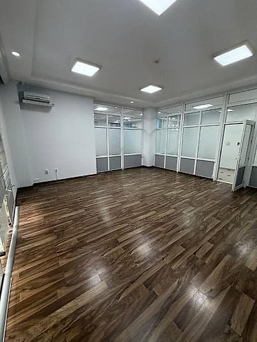 flat kant: Аренда офисов, 666 м², В бизнес центре — 4