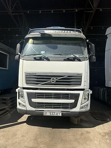 крыло аутбек: Тягач, Volvo, Без прицепа — 1