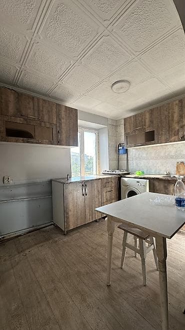 2 комнаты, 40 м², Хрущевка, 4 этаж, Старый ремонт — 1