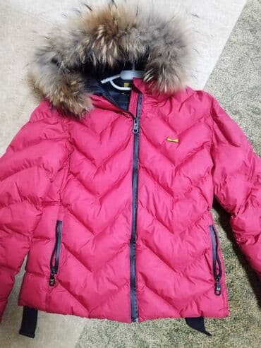 курточка: Срочно продаю Легкую,курточку,Теплая",Фенди"(Оригинал,мех натур,) — 2