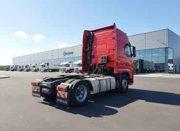 юто 904 ош: Тягач, Volvo, Без прицепа — 1