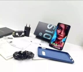 чехол для планшета самсунг таб а: Samsung Galaxy S10e, Колдонулган, 256 ГБ, түсү - Көк, 1 SIM, eSIM, 2 SIM — 3