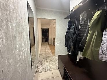 Квартиры: 3 комнаты, 60 м², 104 серия, 5 мкр 104 серия, 1 этаж, Косметический ремонт — 10