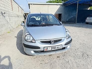 Honda Fit: 2003 г., 1.4 л, Автомат, Бензин, Хэтчбэк