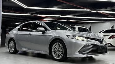 c4 a6: Toyota Camry: 2018 г., 2.5 л, Автомат, Гибрид, Седан — 3