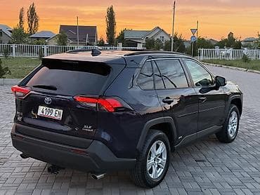 адаптор: Toyota RAV4: 2021 г., 2.5 л, Вариатор, Гибрид, Кроссовер — 3