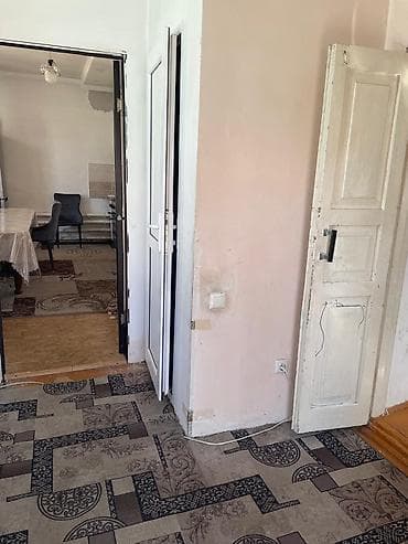 запад: Продается дом Район: Западный автовокзал Точный адрес: Краснодонцев — 9